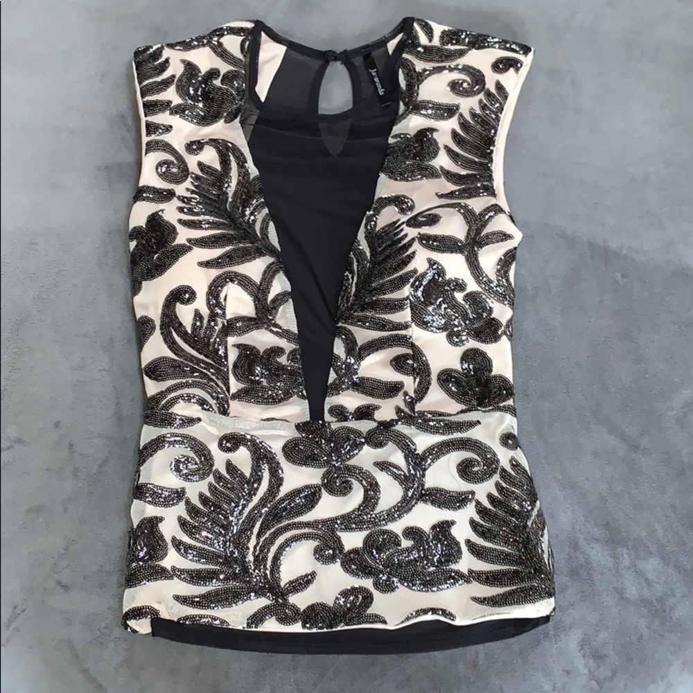 Women’s blouse